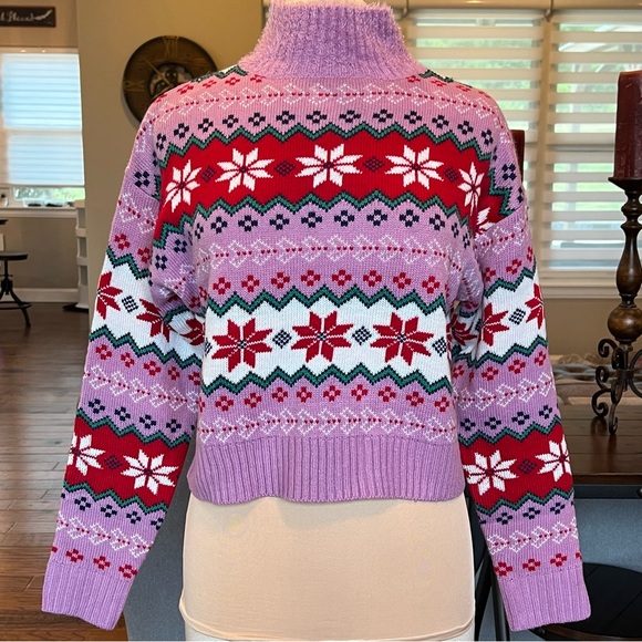 33 Degrees Sweaters - 33 DEGREES Holiday Argyle Sweater Size XS X-Small High Neck Cropped Soft Fuzzy
